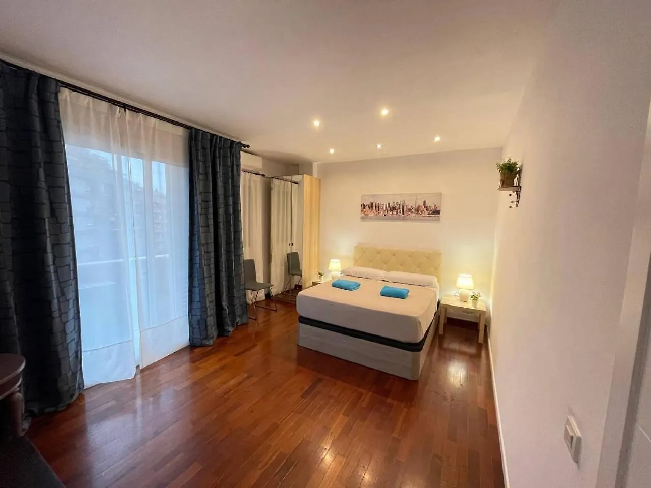 Bed & Breakfast Par Rooms Barcelona Spain